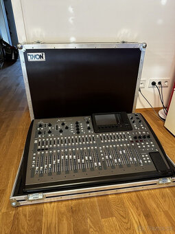 Behringer X32 32kanálový digitální mixážní pult včetně Thon - 4