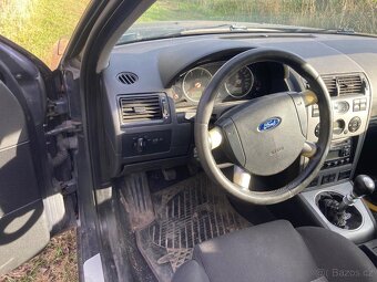 Ford Mondeo - 4