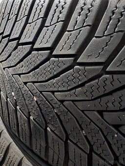 Zimní pneu 215/40 R18 Nexen winguard sport 2 - 4