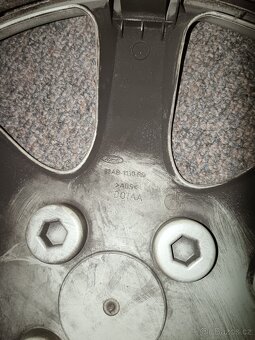 Poklice na FORD, R16", 1 kus - 4