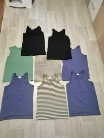 Prodám trika, tílka....houpačku - 4