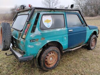 Lada Niva - 4