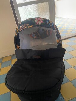 Kočárek 2 kombinace - 4