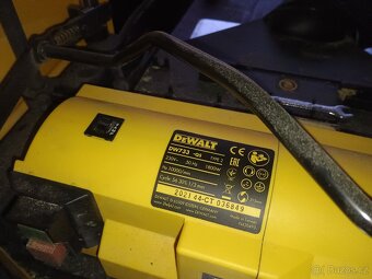 Prodám protah DeWALT 733 - 30 cm - použit jen pár hodin - 4