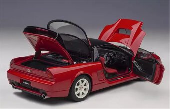 Honda NSX-R (NA2) AUTOart model 1/18 - 4