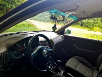 VW GOLF 4 COMBI 1.4.16V 2004 MODEL PACIFIC - 4