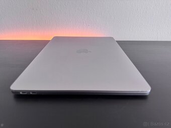 MacBook Pro 13" (2017) i5/8GB/256GB SSD – pěkný stav - 4