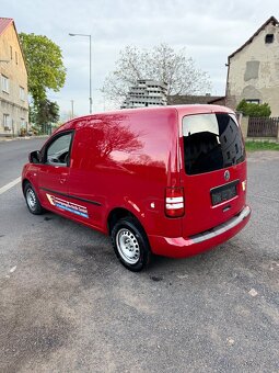 VW Caddy 1,2TSI 63kw rok 2012 - 4