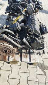 VW Touran 1.9-74 typ:AVQ - 4