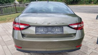 Škoda superb 3 combi, 2.0 Tdi,110 Kw,13.000 km,Virtual,TOP - 4