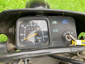 Suzuki DR 125 SE - 4
