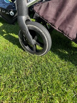 Trojkombinace kočárku Cybex Priam Koi + další autosedačka - 4