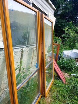 Prodám použitá okna, dveře - lepené dvojsklo - 4