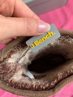 Nádherné zimní boty/ sněhule Bench nové - 4