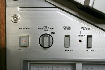 AKAI GX636 - kotučovy magnetofon - 4