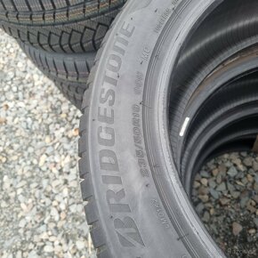 Bridgestone zimní 235/50/19 4ks - 4