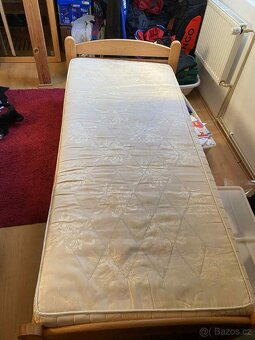 Jednolůžková postel s matrací - 4