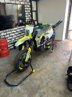 Husqvarna 701 SM - 4