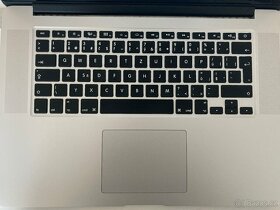 Apple MacBook Pro 15" (Retina, mid2012) - 4
