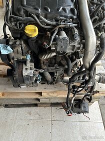 Prodám motor Renault 2.0Dci M9R A 740 - 4