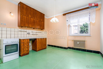 Prodej bytu 3+1, 91 m², Hradec Králové, ul. Škroupova - 4
