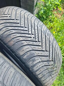 Hankook Kinergy 4S2X 235/55 r19 - 4