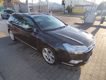 Citroën C5 2.7 HDI V6 - 4