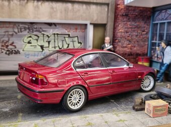 BMW E46 328i 1:18 UT Models - 4
