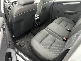 Mercedes-Benz B180, r.2009, automat, STK, klimatizace - 4