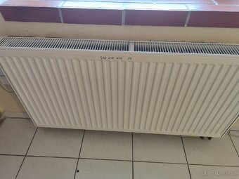 8x Radiátory typ 22(hl.100mm) a typ 33 (hl.155mm) - 4