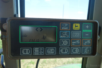 Lis na kulaté balíky John Deer 590 - 4