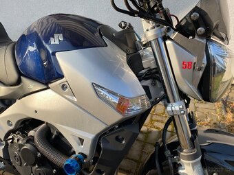 Suzuki GSR 600 - 4