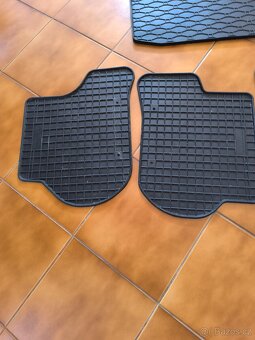 Gumové koberce škoda Octavia combi ll - 4