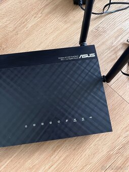 ASUS RT-AC1200G+ – spolehlivý dvoupásmový Wi-Fi router - 4