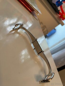 Prodám hodinky originál Gucci dámské - 4