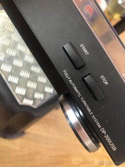 Gramofon DENON - 4