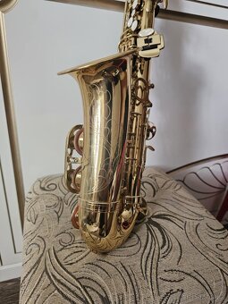 Alt saxofon Gigant - 4