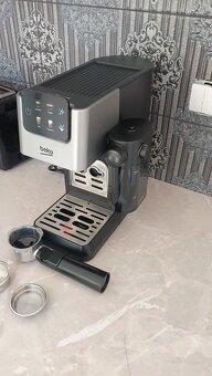 Kávovar Beko CE4500 (CEP 5304 X) – skoro nový, se schopností - 4