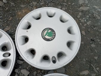 Škoda Felicia original poklice - 4