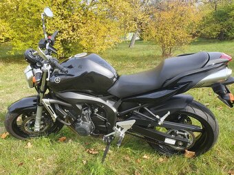 Prodám Yamaha FZ6 FAZER najeto 19 586km - 4
