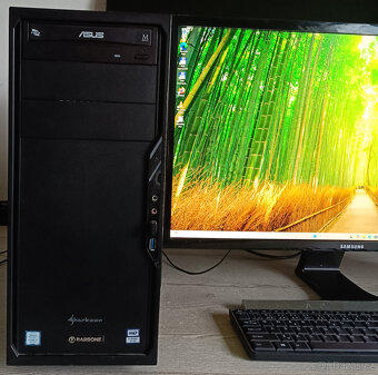PC sestava-4x3.9Hz-8GB RAM-128GB+2TBHDD-28LCD-W11 - 4