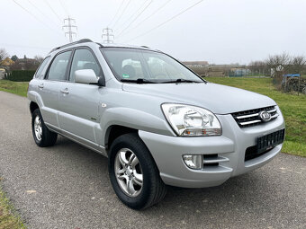 Kia Sportage 2.0i 104kW 4x4, Málo KM, Nové Rozvody - 4