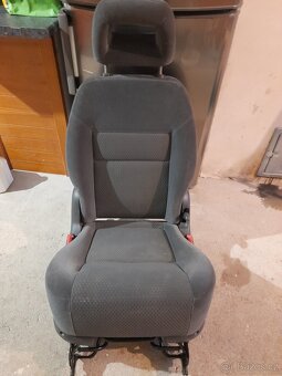 Sedačka Ford Galaxy - 4