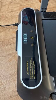 Chodicí a běžecký pás KingSmith WalkingPad R2 - 4