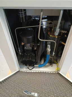 Šroubový kompresor LUFT700 5,5kW, 10bar, 630l/min. - 4