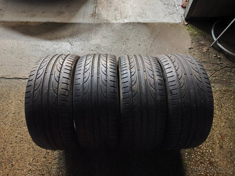 Letní pneu Hankook 235 40 18 celá sada - 4