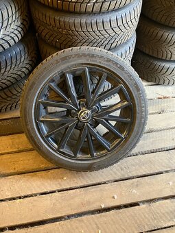 Original toyota 5x114 zimni sada 225/45 r17 - 4