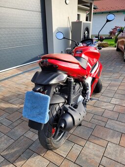 Gilera DNA 180 - 4