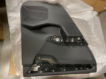 VW Touareg 760867211F - 4