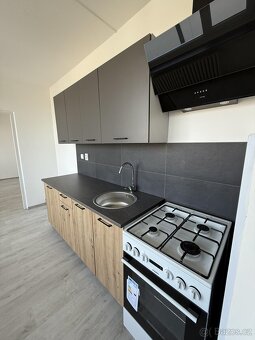 Prodej bytu 3+1 70 m2 - 4